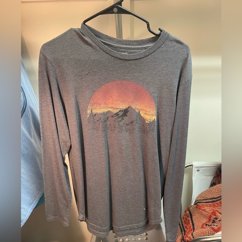 Vintage Sunset Tentree Long Sleeve Tee Great condition Mens Medium